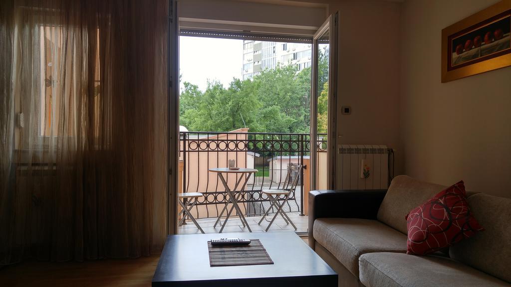 Apartman Snow White Novi Sad Extérieur photo