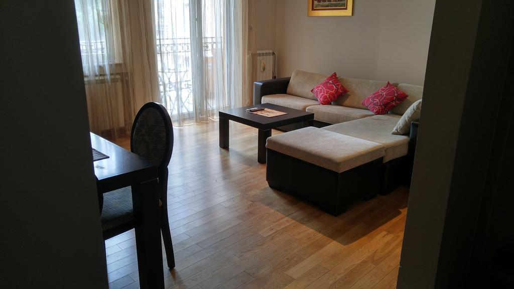 Apartman Snow White Novi Sad Extérieur photo